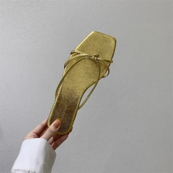 Chaussons pour femmes 2026 – Nouveauté été – Style rétro français – Sandales plates multicolores – Tongs pour femmes – Chaussures et pantoufles pour dames