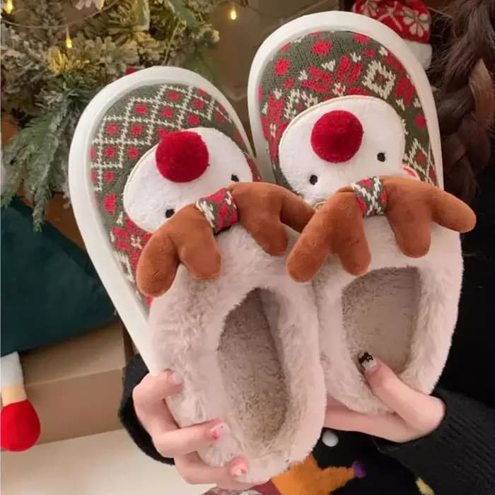 Pantoufles chaudes et moelleuses en forme de cerf de noël pour femmes