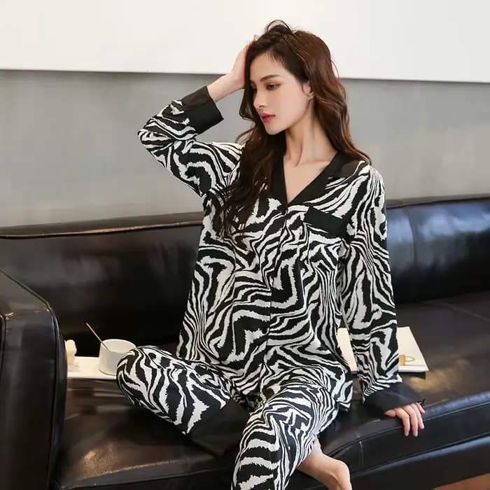Ensembles de pyjama en faux satin pour femmes