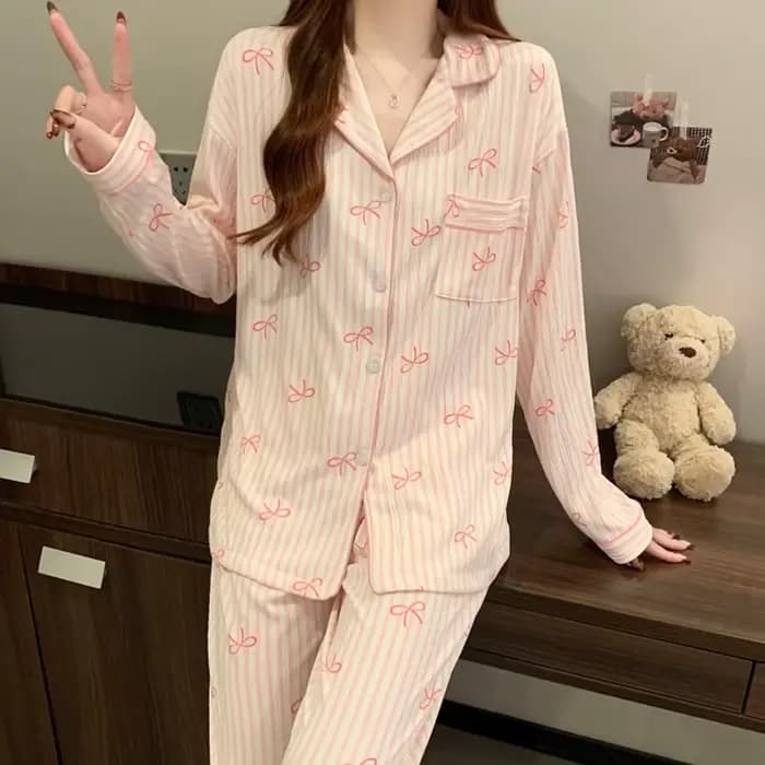 Nouvel ensemble de pyjama décontracté en tissu froissé à manches longues pour étudiantes et femmes