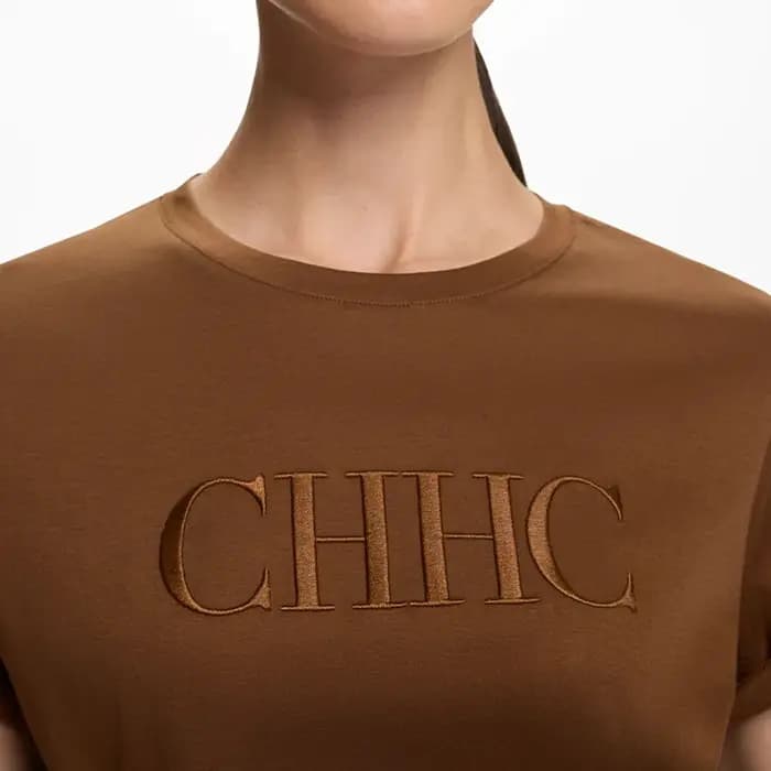 T-shirt décontracté à col rond pour femme CH avec logo brodé CHHC