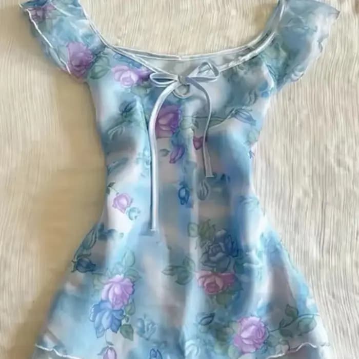 Robe nuisette en dentelle style jeune fille américaine