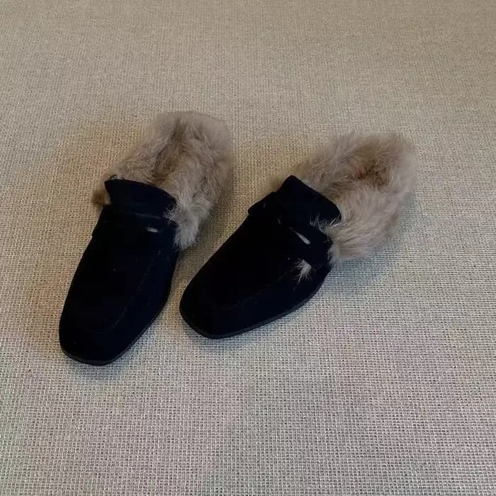 Pantoufles en fourrure pour femme