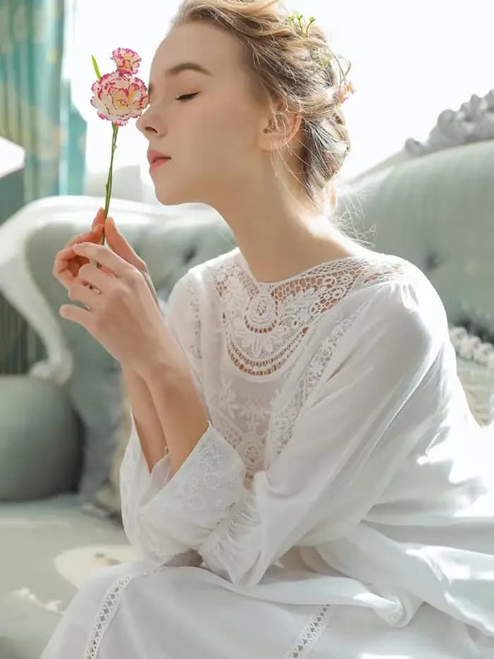 Femmes pur coton volants col en v Vintage chemise de nuit Robe longue