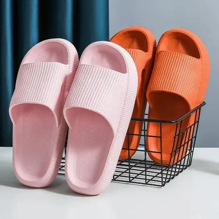 Haute qualité femmes épais pantoufles intérieur maison Eva semelle souple oreiller diapositives sandales femme été antidérapant plage tongs nouveau
