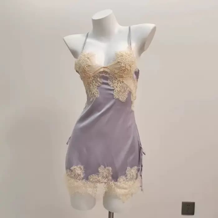 Pyjamas sexy pour femmes vêtements de nuit dentelle de soie glacée beau dos jarretelle pyjama robe