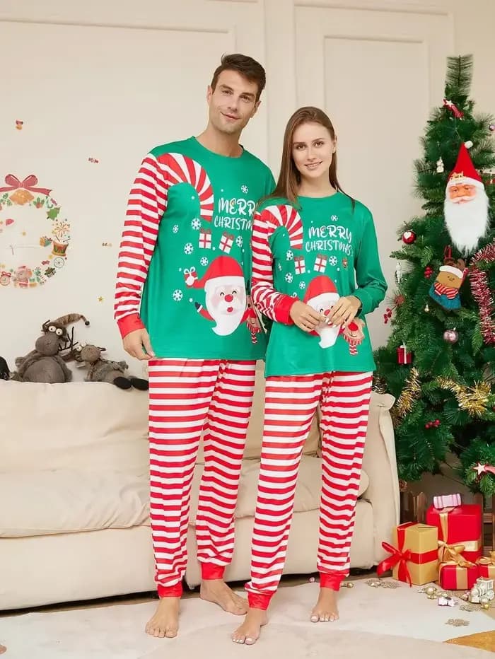 Joyeux Noël imprimé famille correspondant pyjamas ensemble dessin animé rayé vêtements de nuit adultes enfants vêtements ensembles mignon doux pyjama Look de Noël