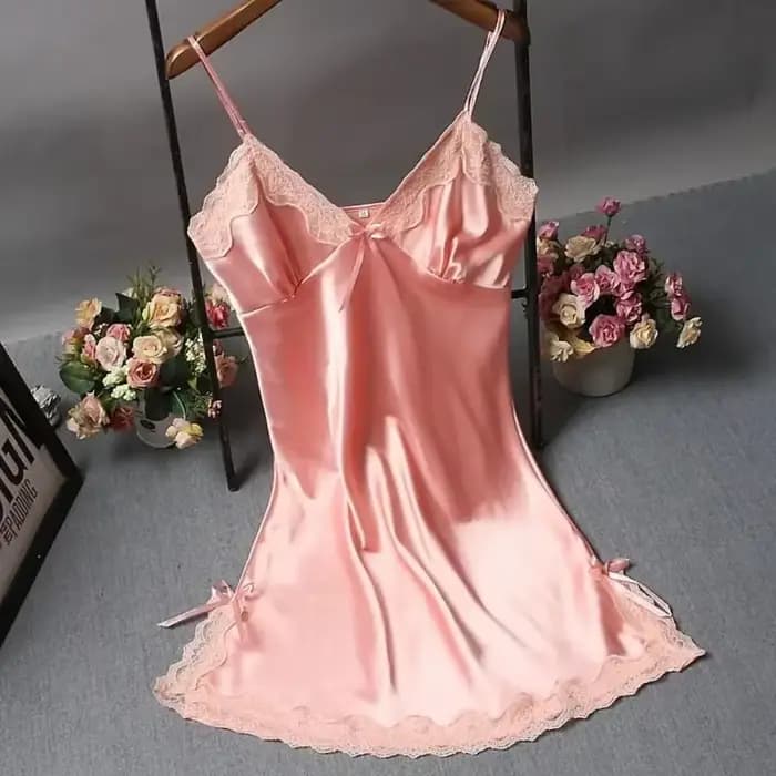 Chemise de nuit sexy en dentelle patchwork
