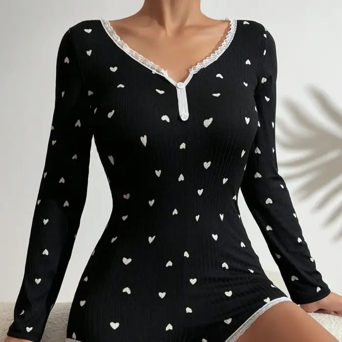 Nouvelle combinaison de pyjama une pièce pour femme de style américain avec imprimé cœur à manches longues, vêtements de détente, combinaison de nuit une pièce pour femme