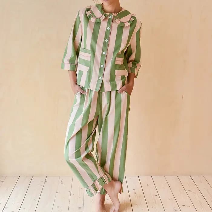 Ensemble pyjama rayé pour femmes