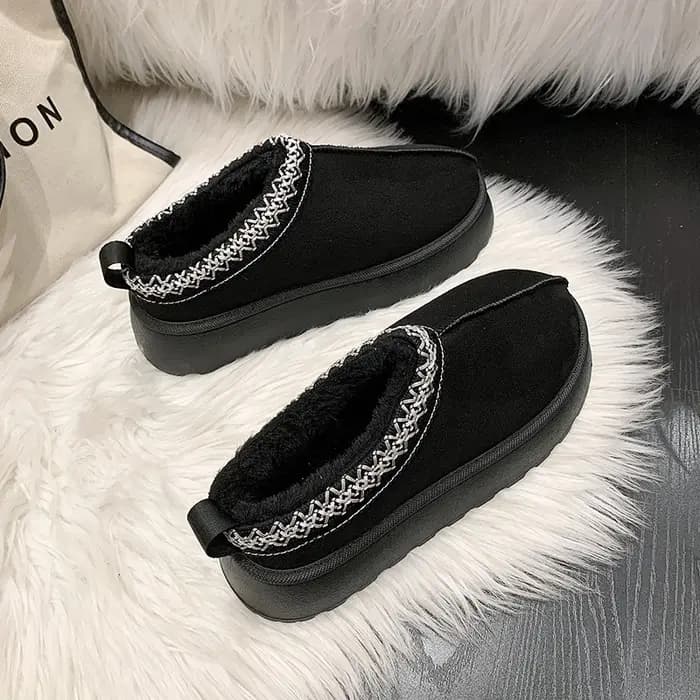 Feslishoet hiver femme pantoufles intérieur en peluche semelle antidérapante fond épais broder mode