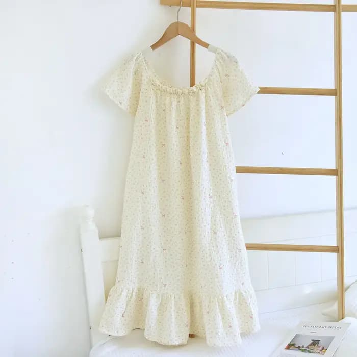 Chemise de nuit en coton fin à imprimé floral pour femme