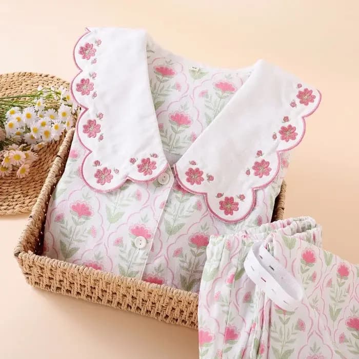 Pyjama femme en gaze double couche pur coton beige style pastoral motif floral pour grossesse allaitement et automne