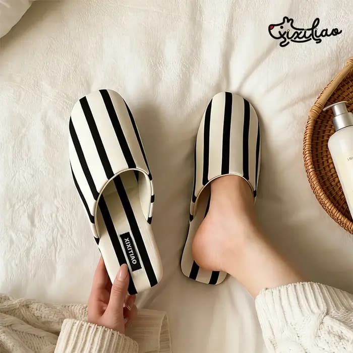 XIXITIAO NOUVEAU Chaussons d'intérieur à rayures pour femme