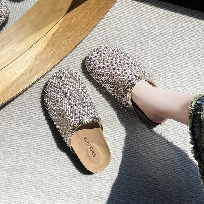 Femmes pantoufles été 2025 nouvelle marque de luxe