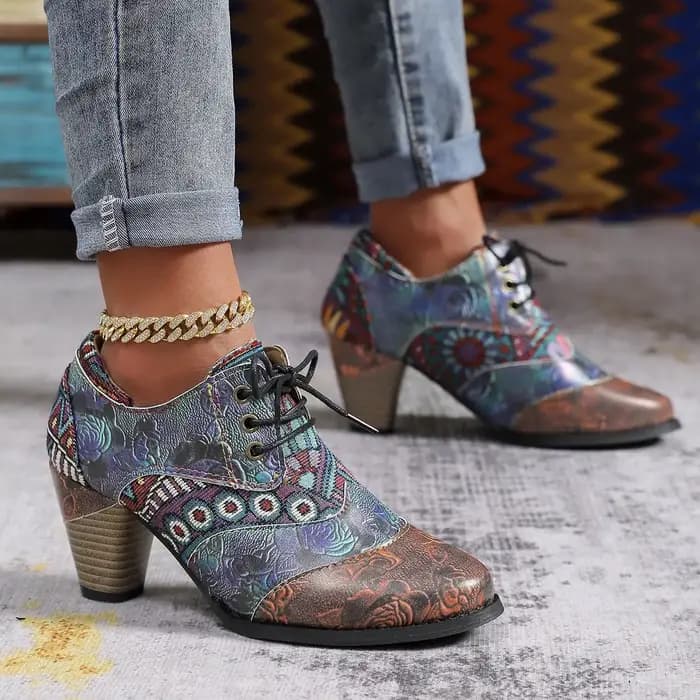 Femmes chaussures à talons hauts automne nouvelles bottines fleur mode cuir