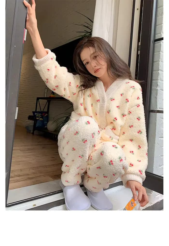 Pyjamas pour femmes chaud doux hiver flanelle maison vêtements femme mignon