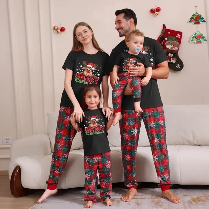 Ensemble pyjama de noël à manches courtes, imprimé de dessin animé, tenue assortie pour adultes et enfants, t-shirt + pantalon, costume 2 pièces, barboteuse pour bébé, Look de famille