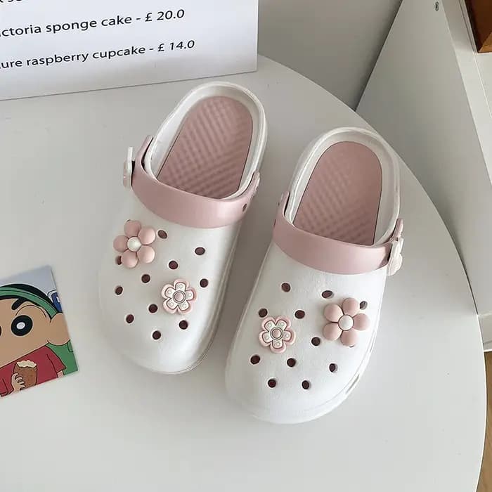 Claquettes et sabots d'été pour femmes et hommes
