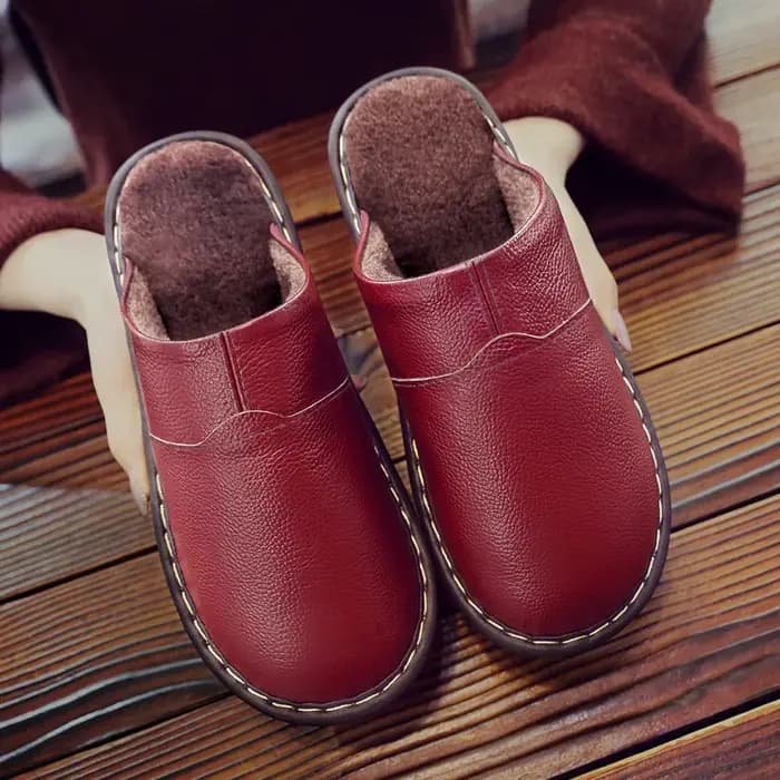 Pantoufles en cuir de marque pour hommes et femmes
