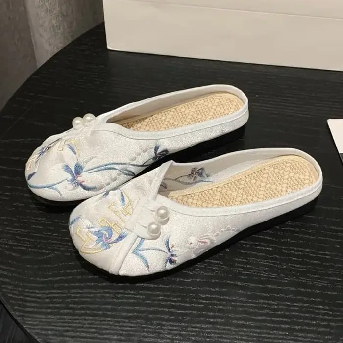 Femme pantoufles printemps automne semelle souple Baotou appartements broder maison pantoufles chaussures décontractées pour femmes Style ethnique pantoufles d'extérieur