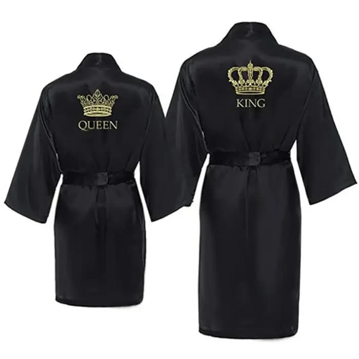 Ensemble de robes en satin King and Queen pour couples