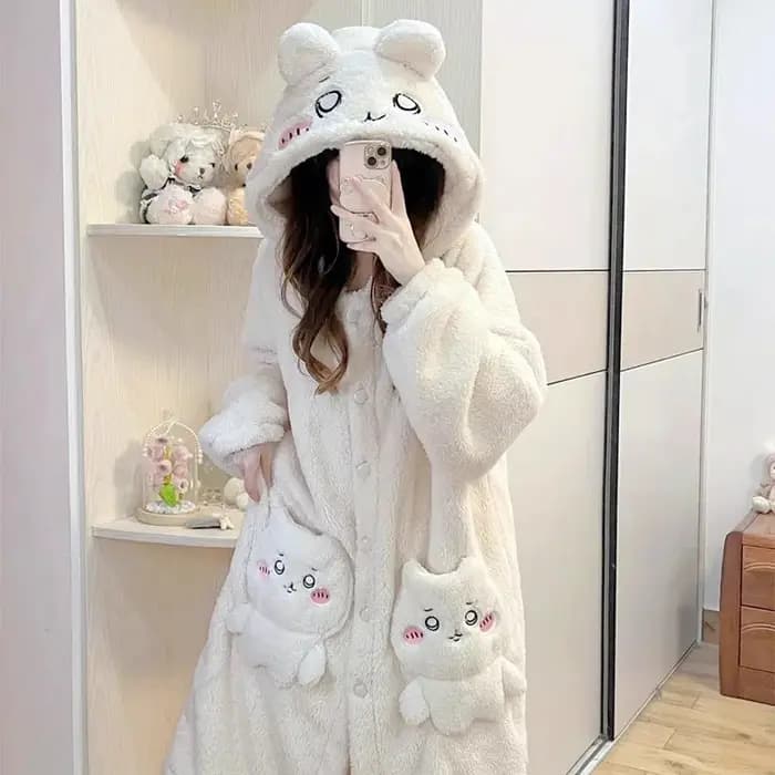Pyjama japonais en velours corail Chiikawa