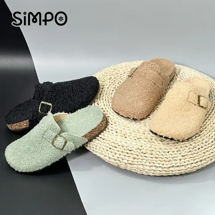 Nouveau Automne hiver femmes et chaussons pour hommes avec dessus en peluche intérieur extérieur sandales décontractées