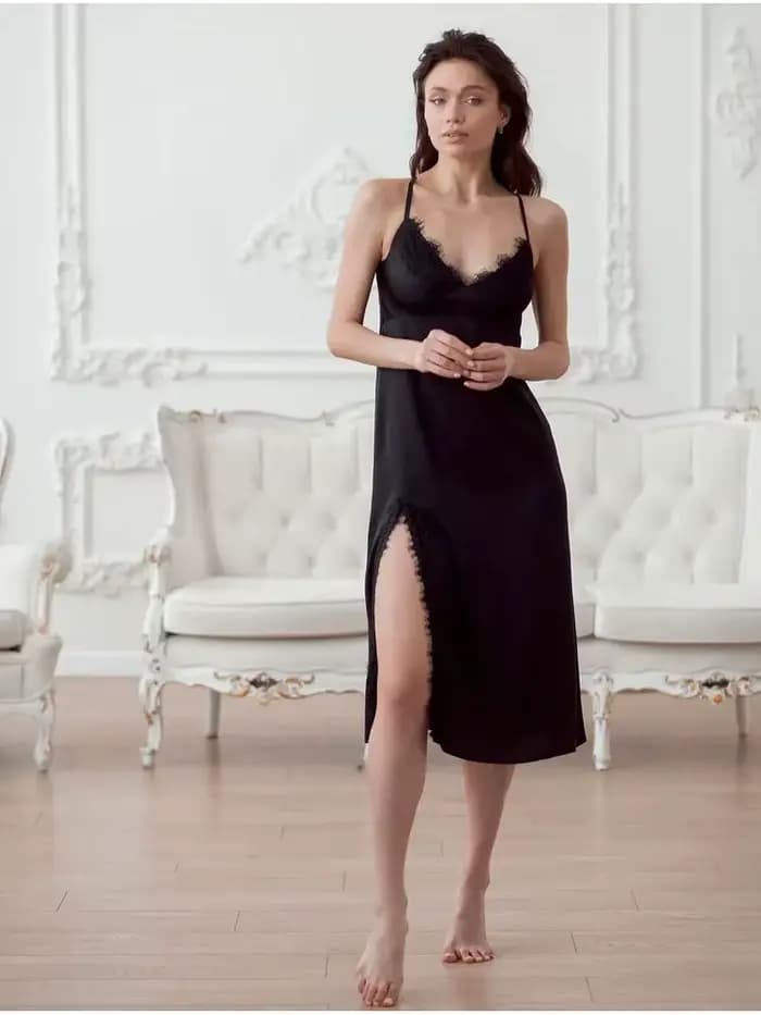 Ensemble de Nuisette et Peignoir en Soie Luxueux pour Femme