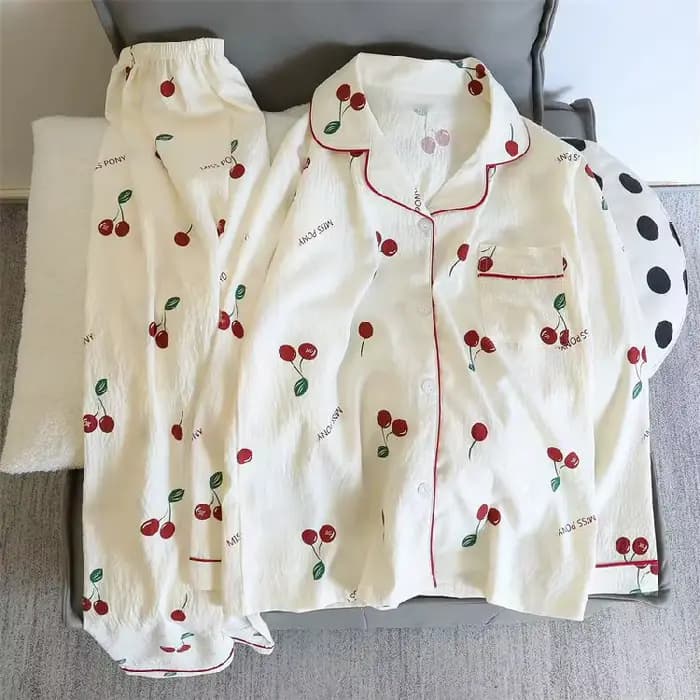 Pyjama imprimé cerise, haut à manches longues et pantalon, ensemble deux pièces avec plusieurs cols,