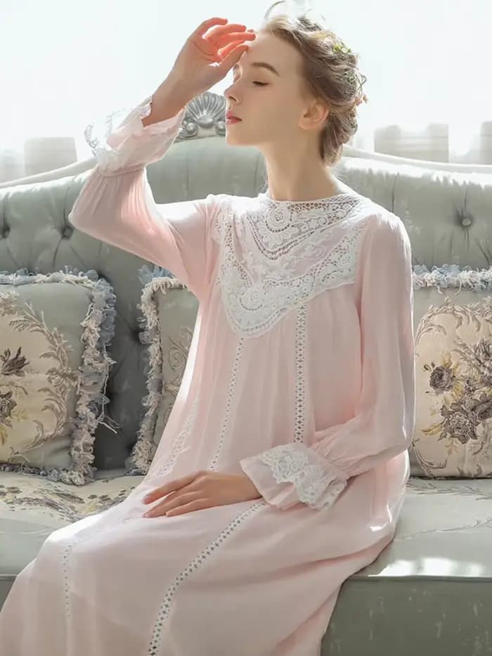 Femmes pur coton volants col en v Vintage chemise de nuit Robe longue