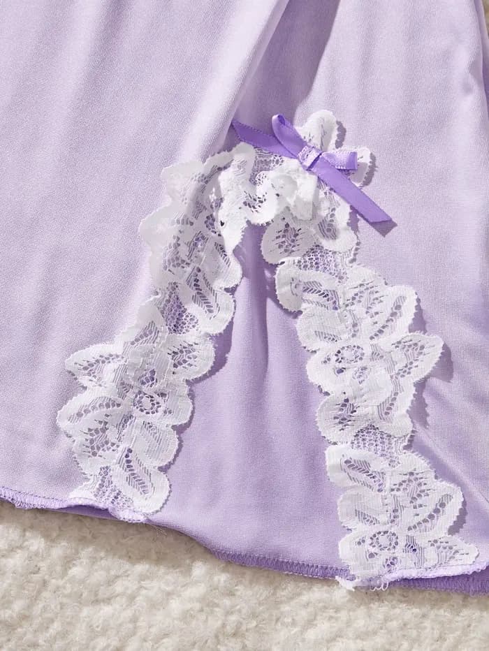 Chemise de nuit violet clair pour femmes