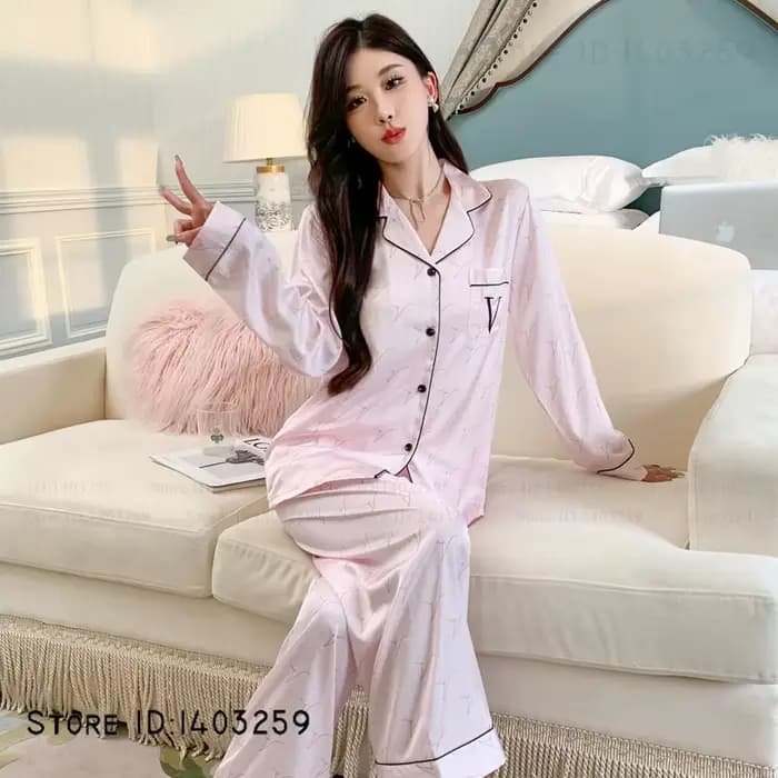 Ensemble pyjama élégant en Satin de soie pour femmes