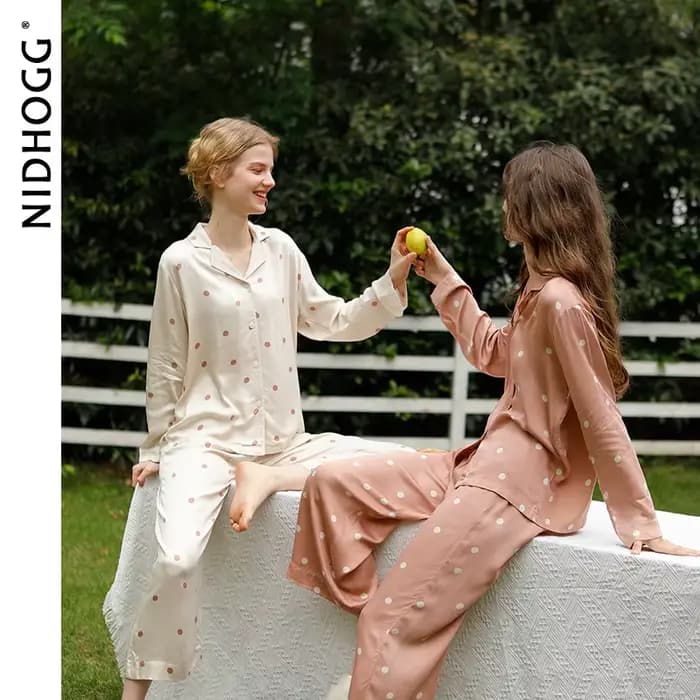Femmes à pois pyjama ensemble soyeux Viscose vêtements de nuit à manches longues