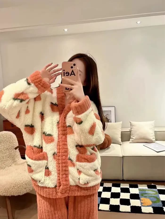 Pyjama épais en flanelle et velours corail fraise
