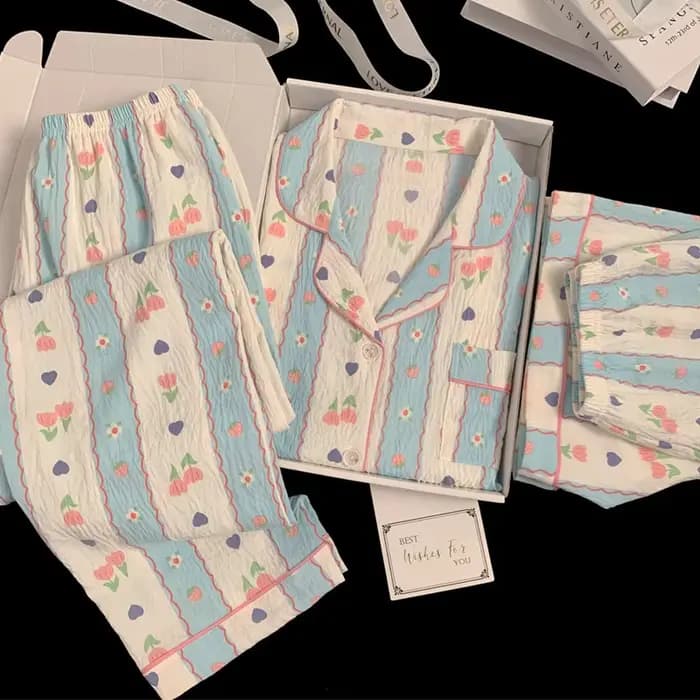 Ensemble de pyjama trois pièces pour femmes pour le printemps et l'été