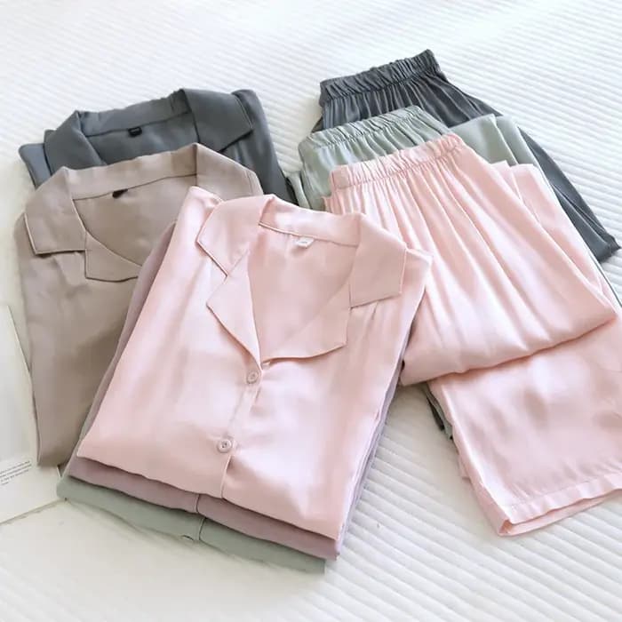 Pyjamas en coton et soie pour hommes et femmes