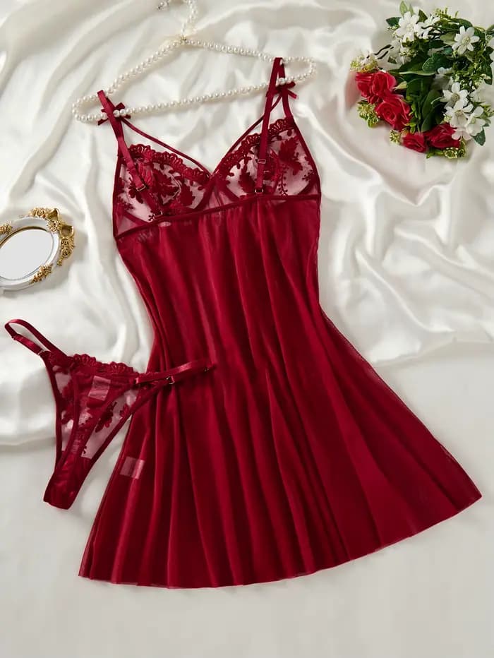 Chemise de nuit semi-transparente brodée d'oreilles de blé style campagne rouge vin pour femme