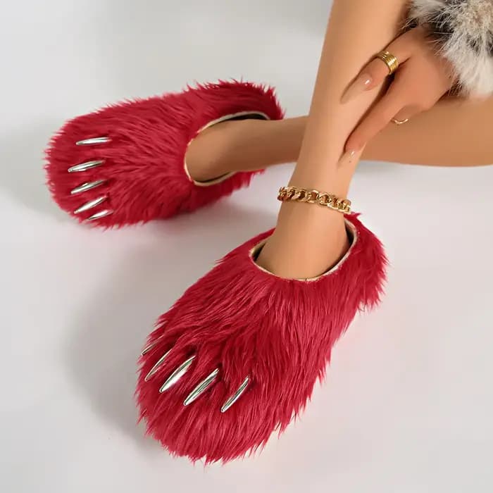 Nouvelles pantoufles à griffes d'animaux en fourrure