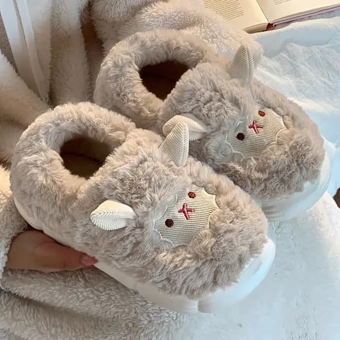 Pantoufles de mouton en peluche pour femmes, chaussons d'hiver à dos fermé, chaussures d'intérieur a
