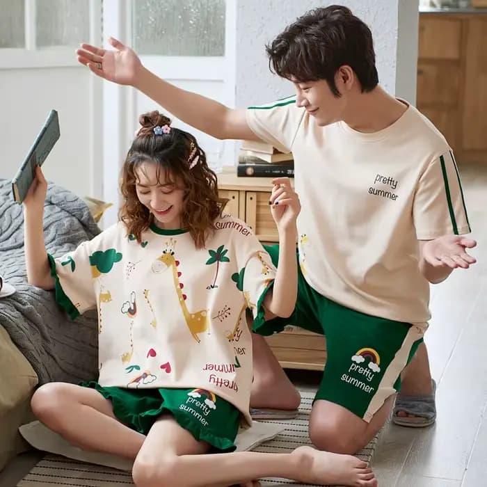 Vêtements de nuit mignons de dessin animé girafe pour hommes et femmes