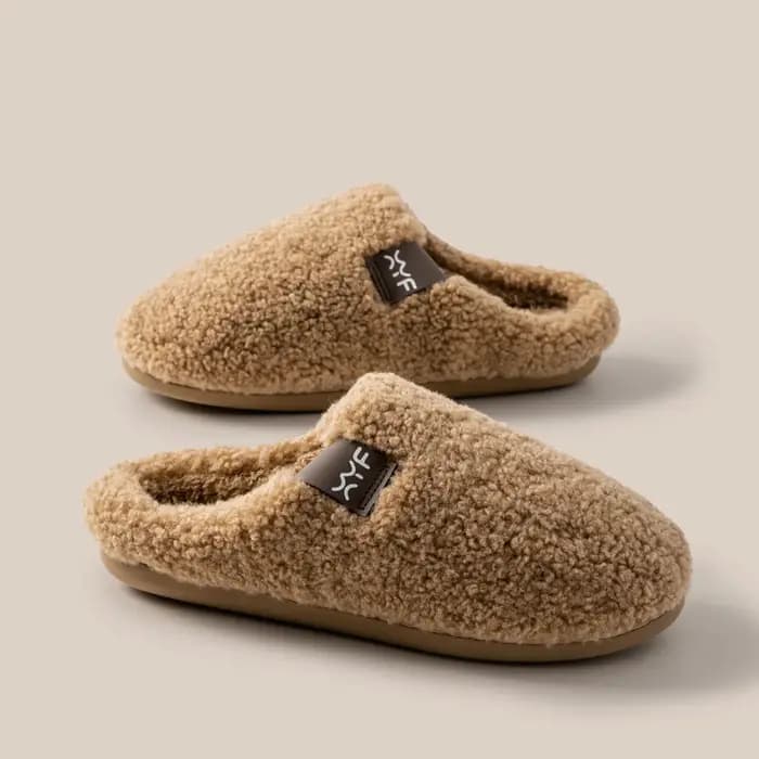 Pantoufles en fourrure confortables pour femmes