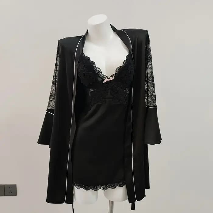 Chemise de nuit une pièce en V profond pour femmes