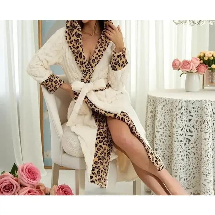Chemise de nuit épissée à imprimé léopard