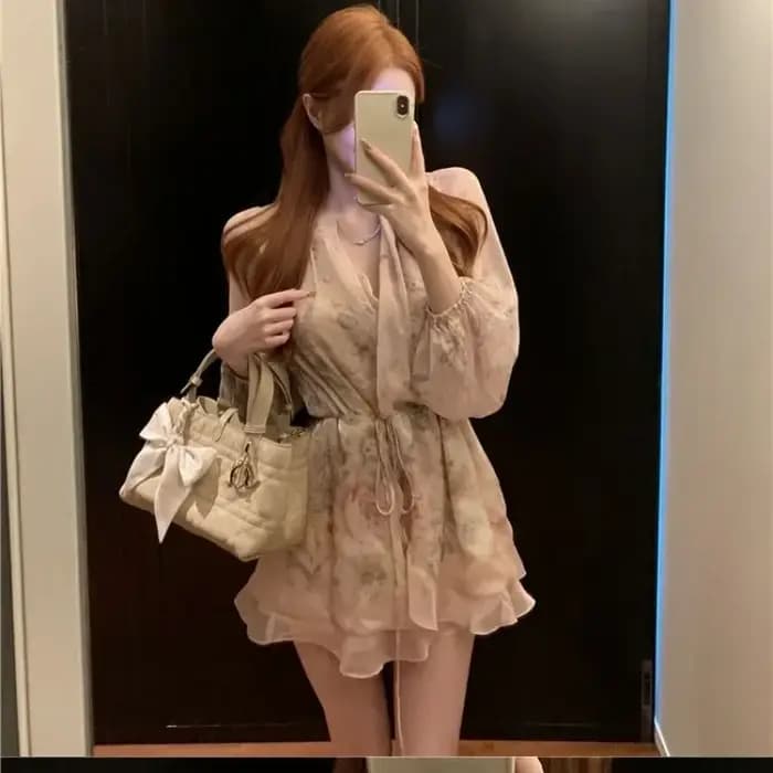 Robe florale en mousseline de soie à manches longues pour femmes