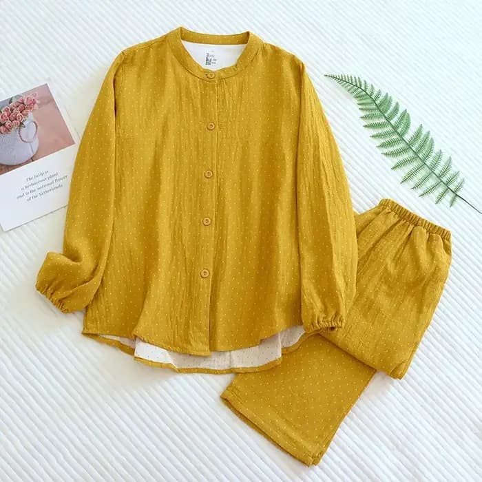 Pyjama en gaze de coton teint à pois pour femmes
