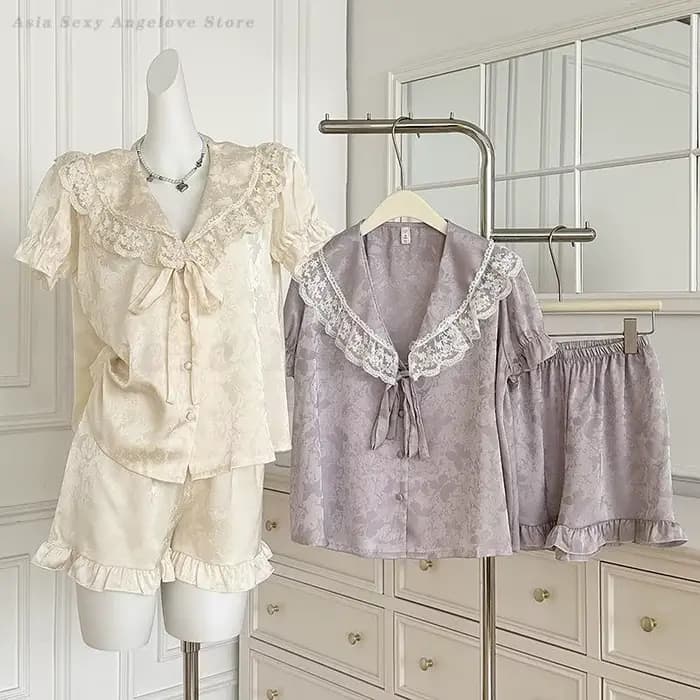 Manches courtes pyjama costume Satin vêtements de nuit boutonné haut et Short de luxe dentelle col en v