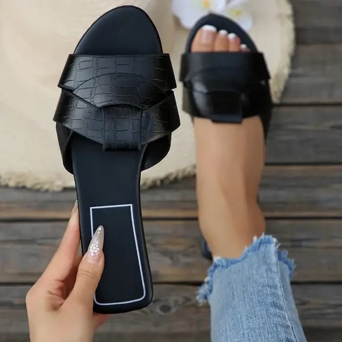 Chaussons pour femmes 2026 Nouvelle collection été – Sandales plates de créateur