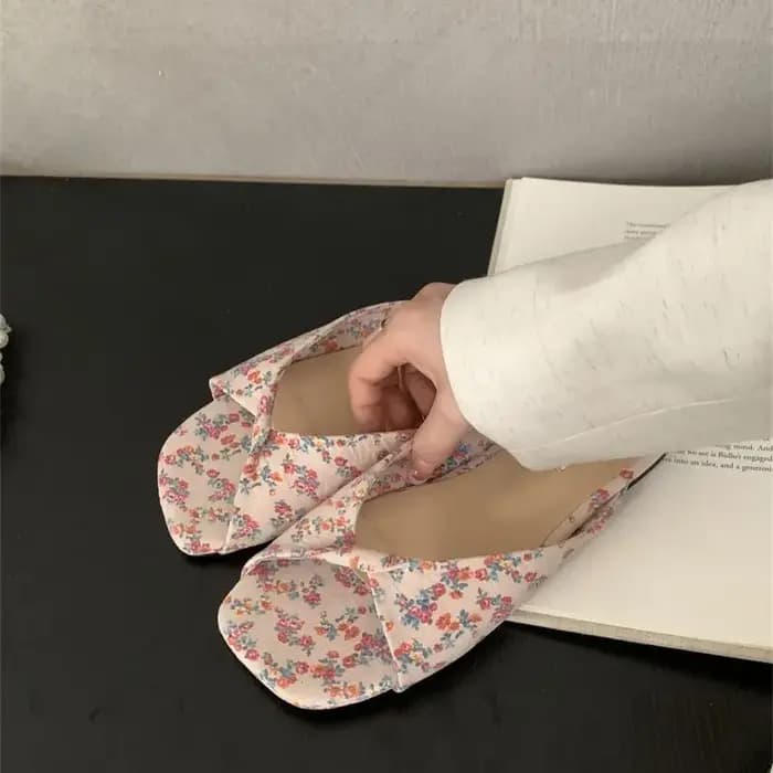 Nouveau sexy rouge sans lacet mules robe pantoufles femmes designer torsadé carré bout ouvert diapositives chaussures