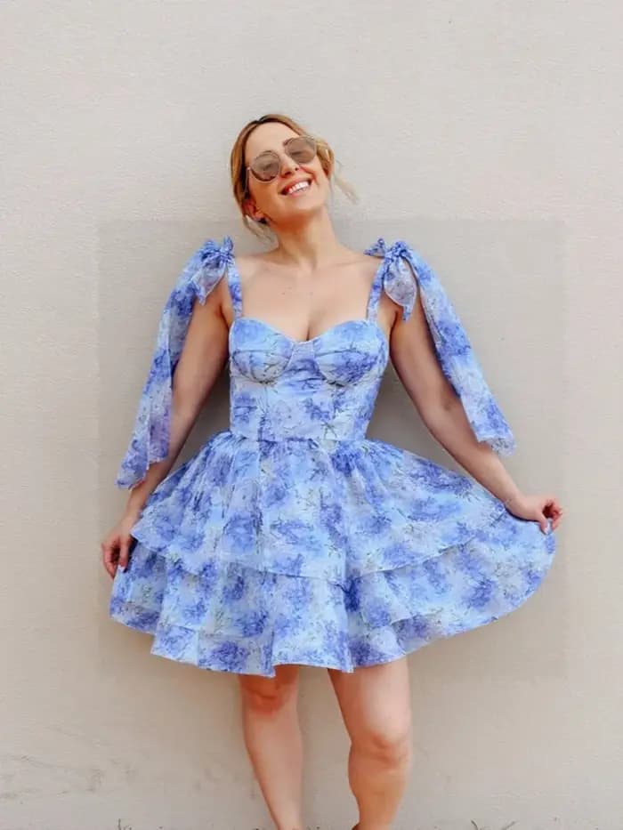 Robe bouffante à bretelles imprimées